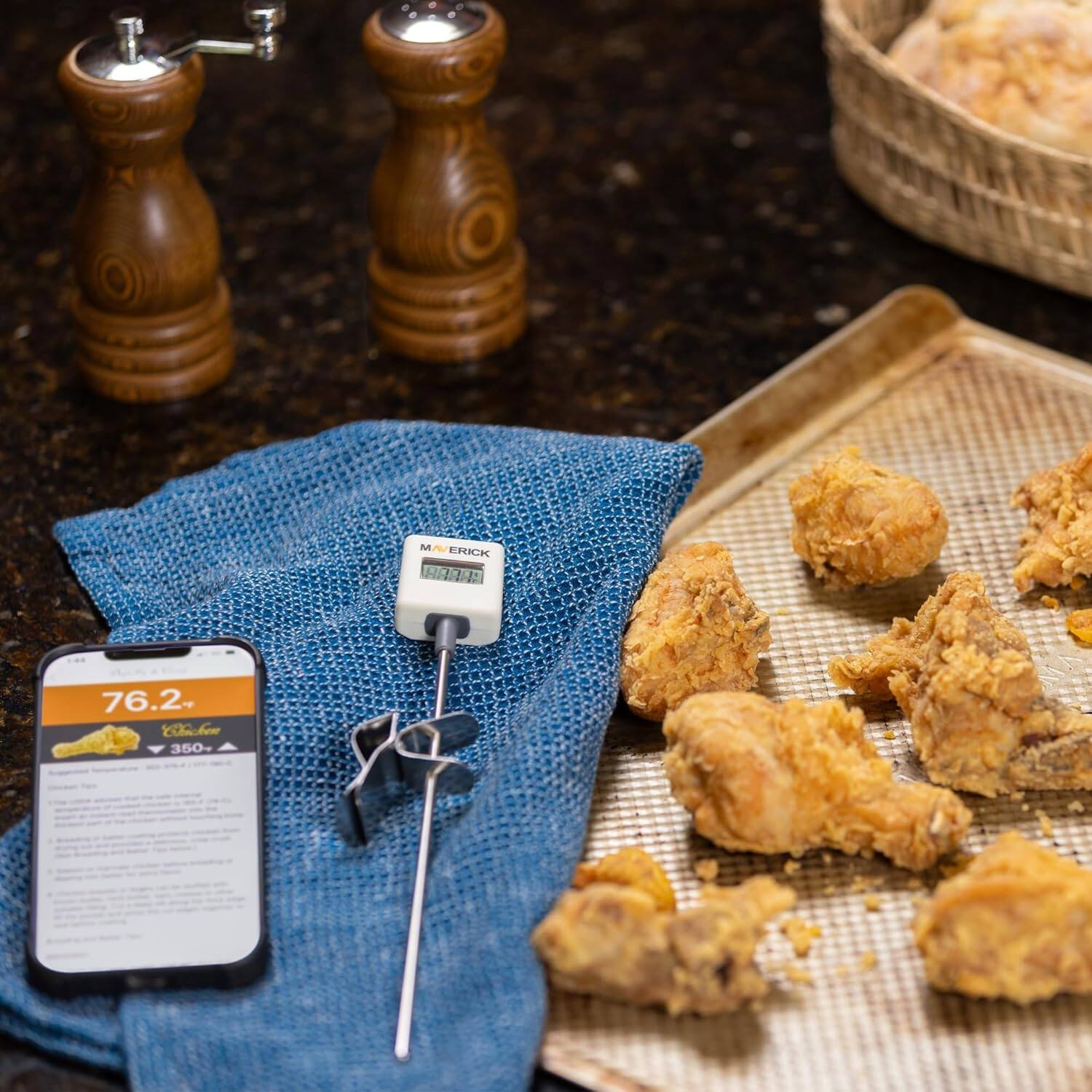 M A E R I C K  
76.2  
a-oo  
350-