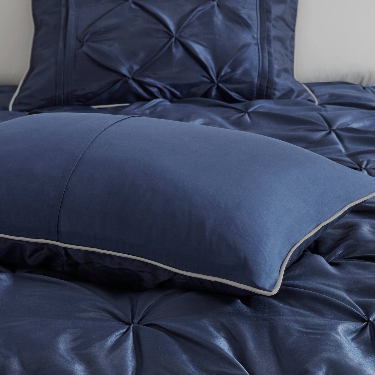 Alt View 4. Aukfa - 7 Piece Tufted Comforter Set Cal King - Navy.