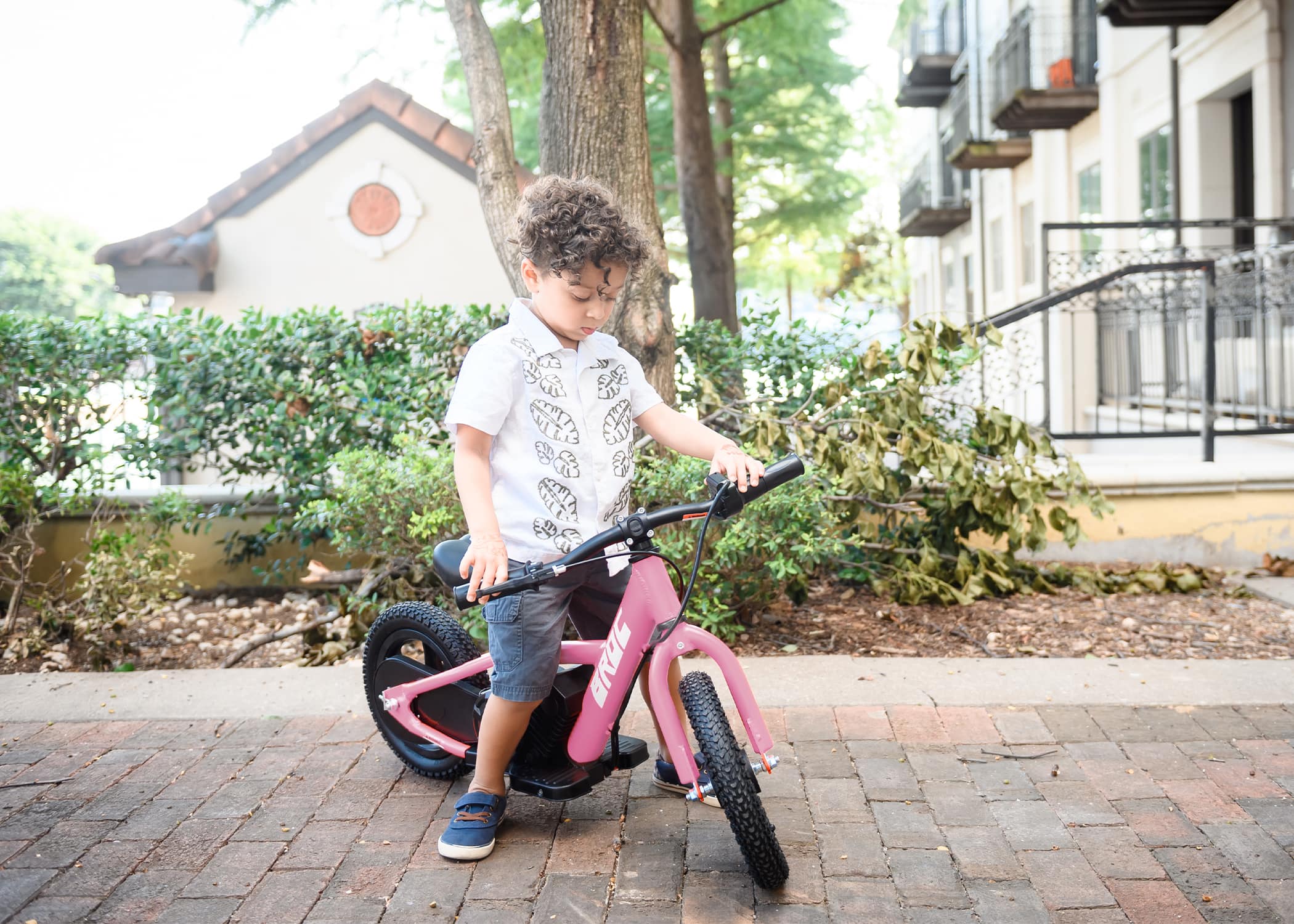 Alt View Zoom 18. Best Rideon Cars - E-Bike 12 Inch - Pink.