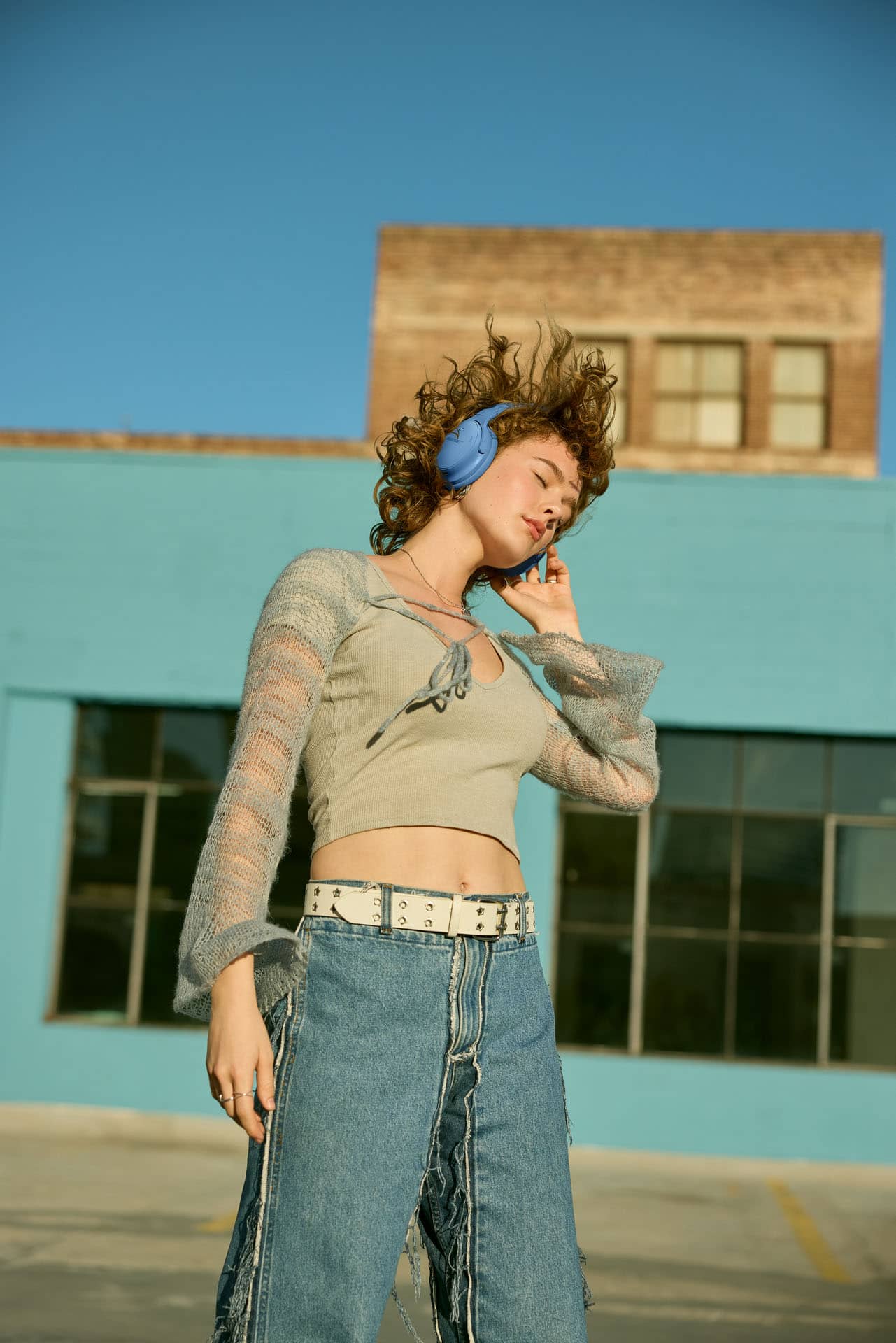 Left. Bose - QuietComfort Wireless Noise Cancelling Over-the-Ear Bluetooth Headphones - Blue Dusk.