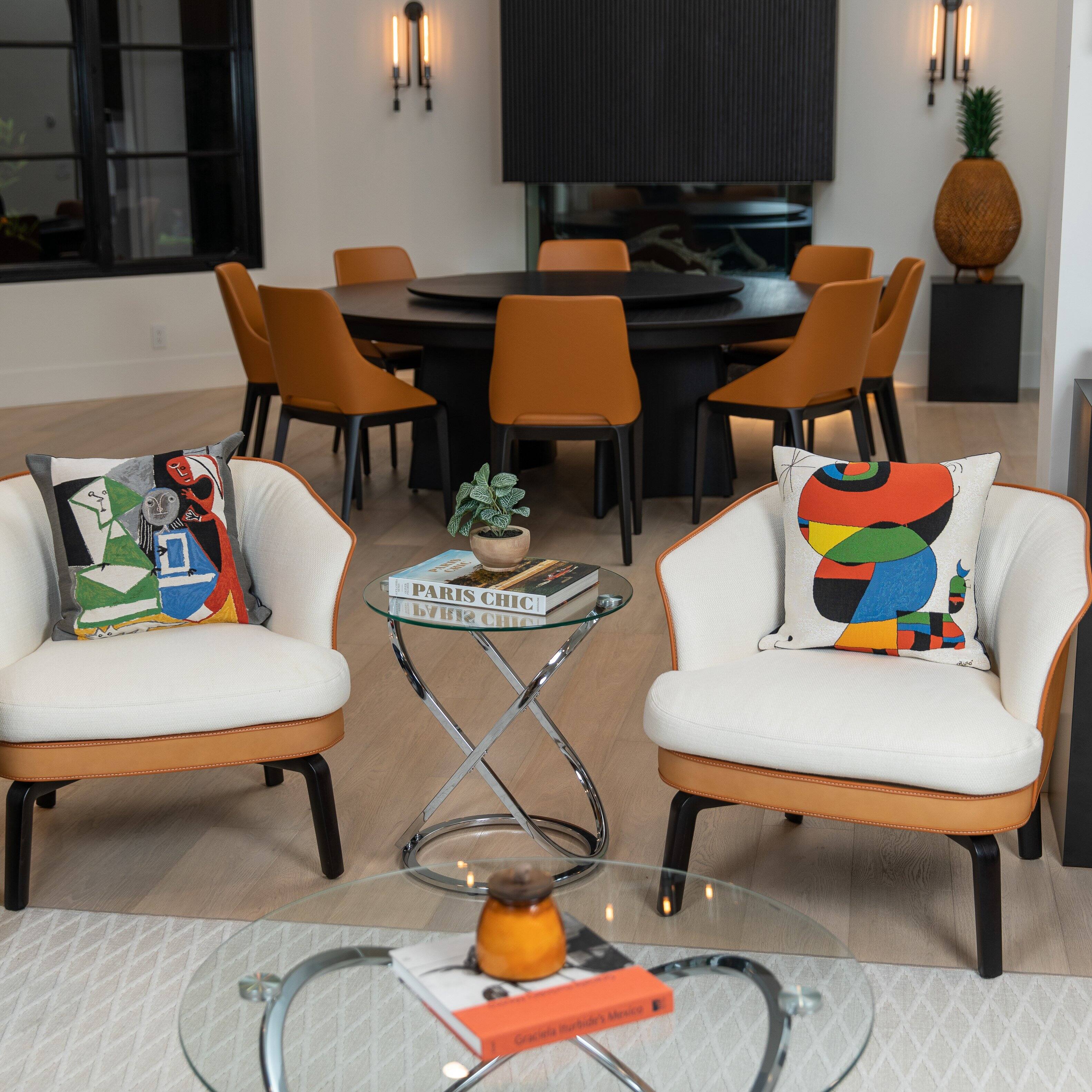 PARIS CHIC  
by Graciela Burtuns