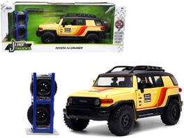 Jada - Toyota FJ Cruiser #938 Cream w/ Matte Black Top, Roof Rack, Stripes & Extra Wheels – KC Hilites Just Trucks 1/24 - Cream with Matt Black