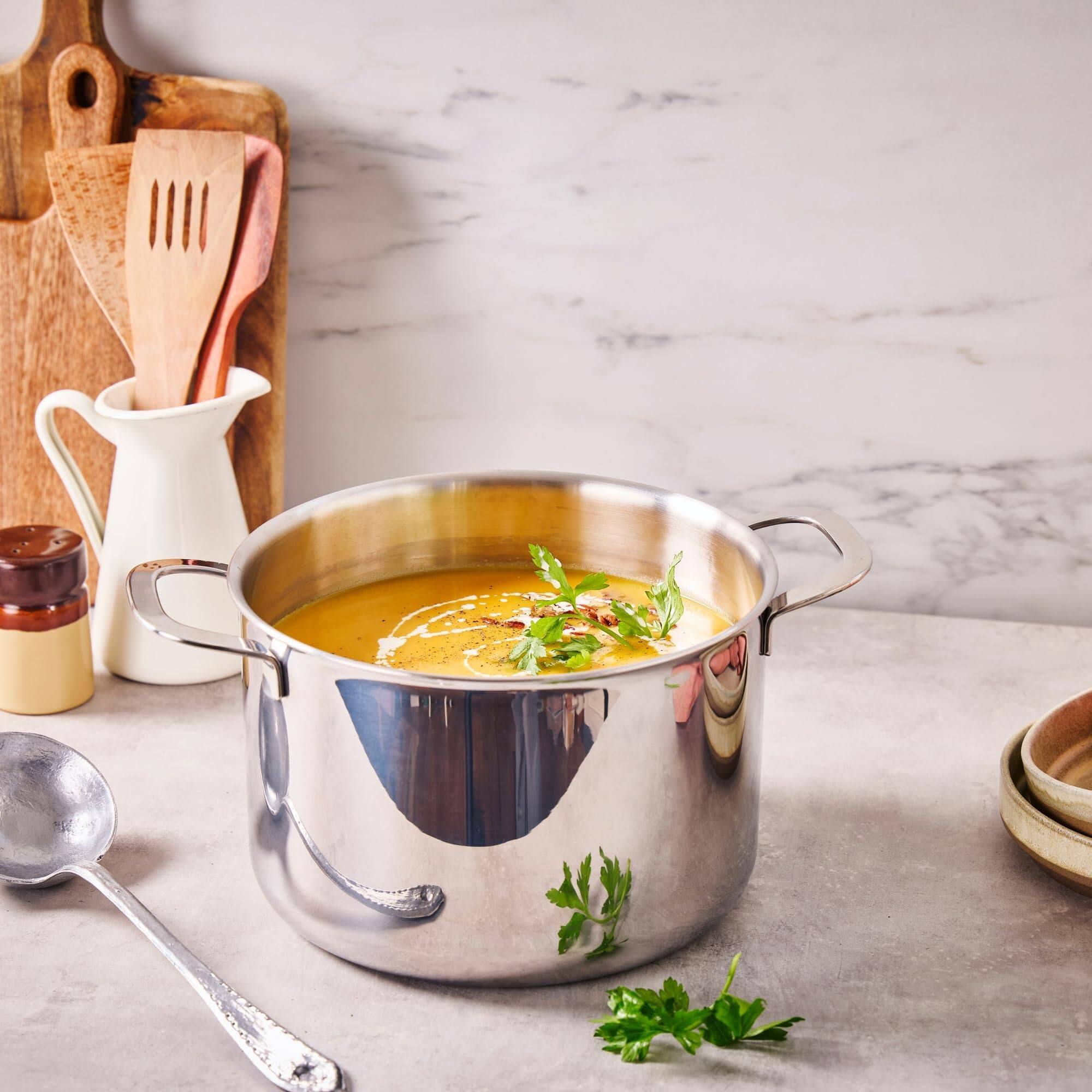 Left. Alva - Alva Maestro 3-Piece Stainless Steel Saucepan & Stock Pot Set - Silver.