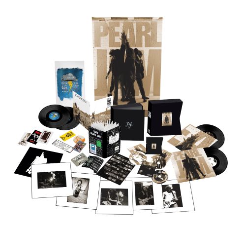  Ten (Best Buy Super Deluxe Edition) [CD &amp; DVD]