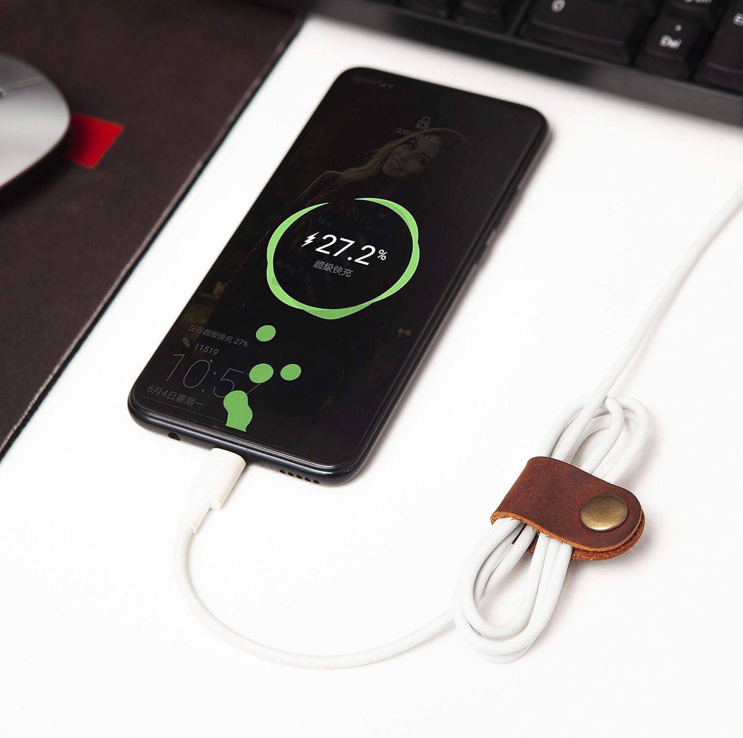 Sure, here is the corrected and grouped text from the image:

- 27.2%
- 11519
- 64
- 10:57
- 6月4日 星期一