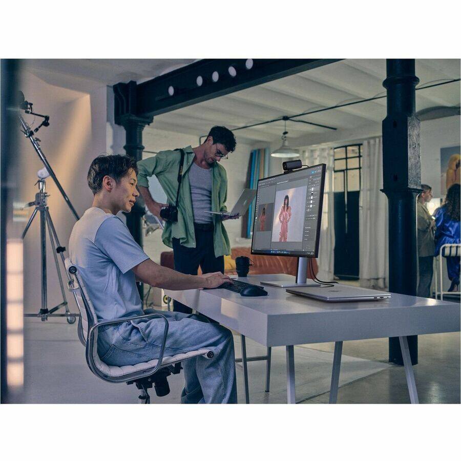 Alt View 6. HP - HP 732xk 32" Class 4K UHD LED Monitor - 16:9 - 31.5" Viewable - In-plane Switching (IPS) Black Technology - Edge LED - Unknown.