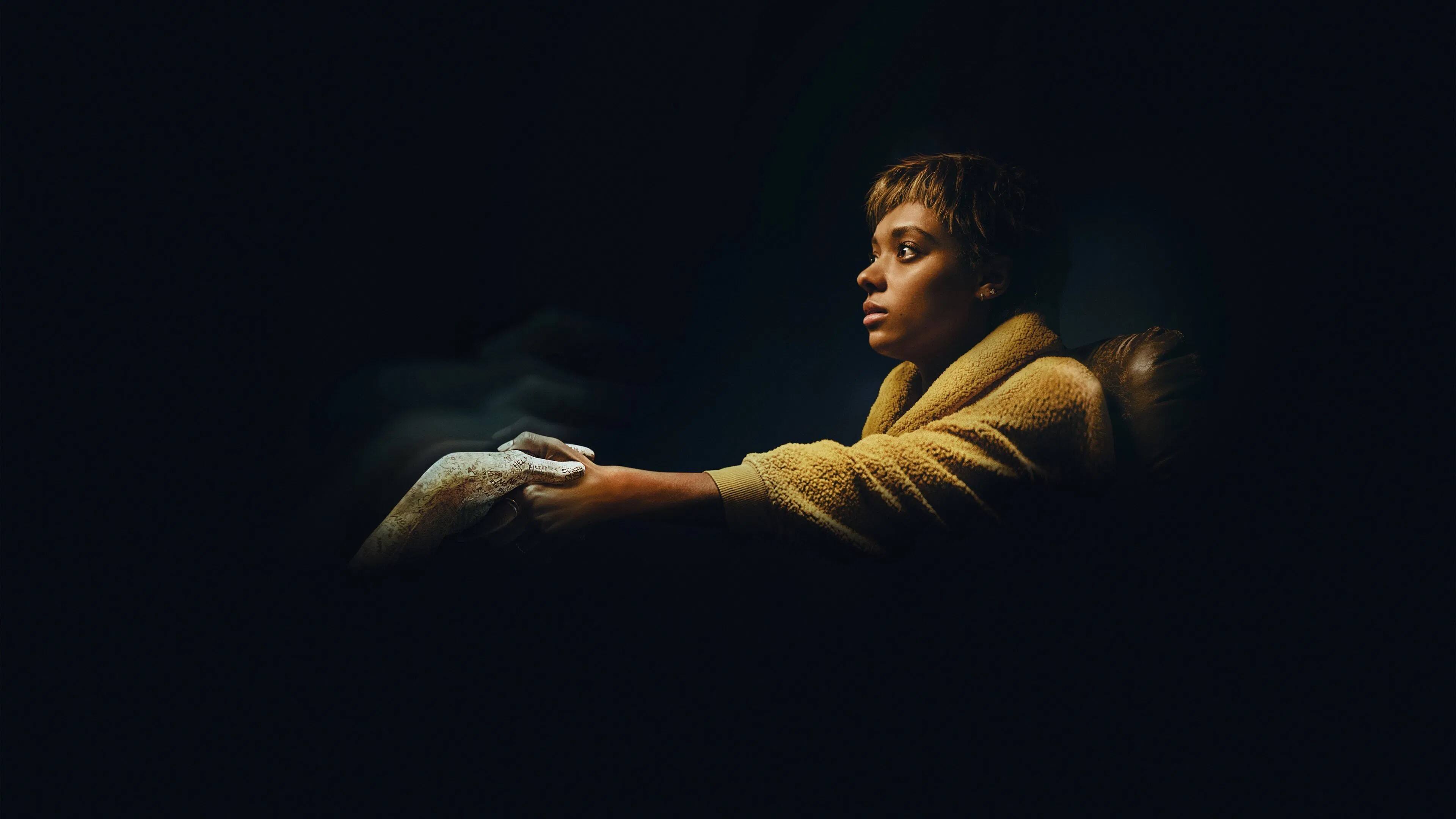 Alt View 1. Talk To Me (2023) (Blu-ray + Digital).