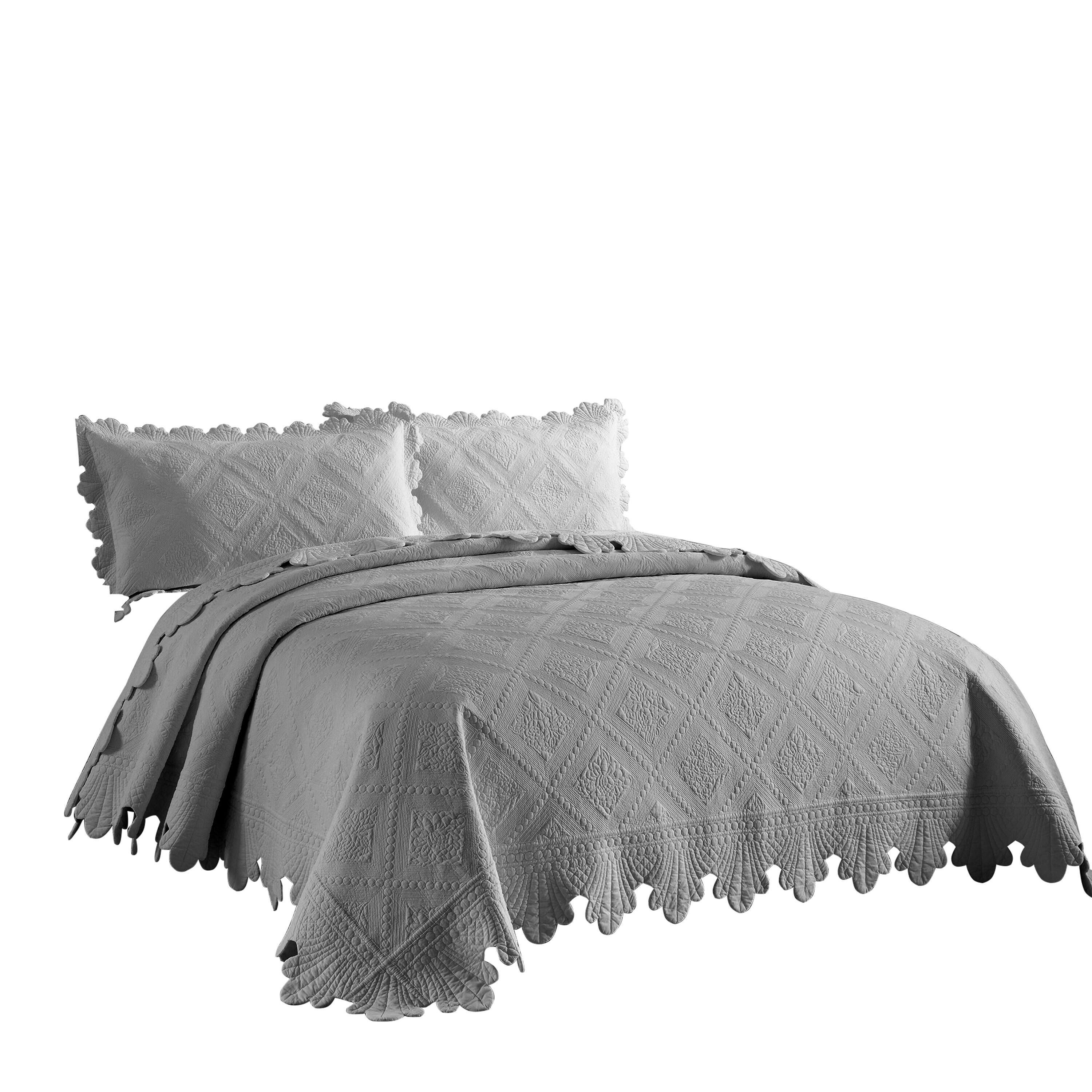 Angle. MarCielo - Marcielo 3 Piece 100% Cotton Oversized Bedspread Lightweight Quilt Bedspread Set - Light Grey.