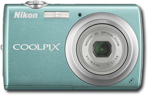 Nikon Coolpix S220 10 Megapixel Digital Camera 