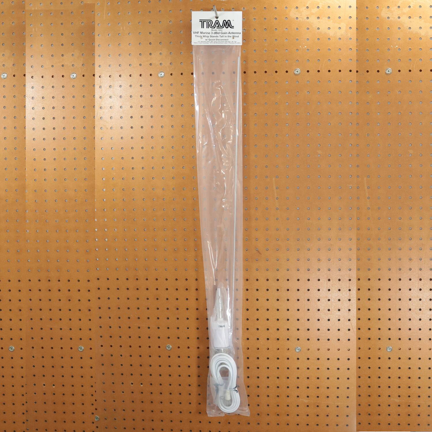 TRAM  
VHF Marine 1/2" Thick White Stain  
TRAM  
Dual Gain Antenna  
TRAM  
Dual Gain Antenna