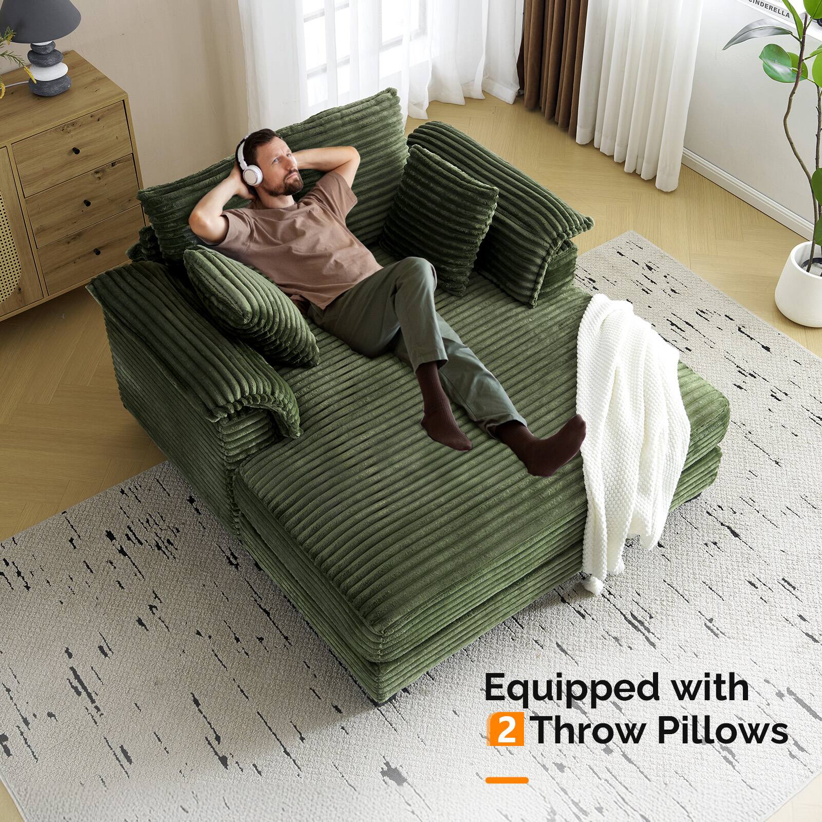 CINDERELLA  
Equipped with 2 Throw Pillows