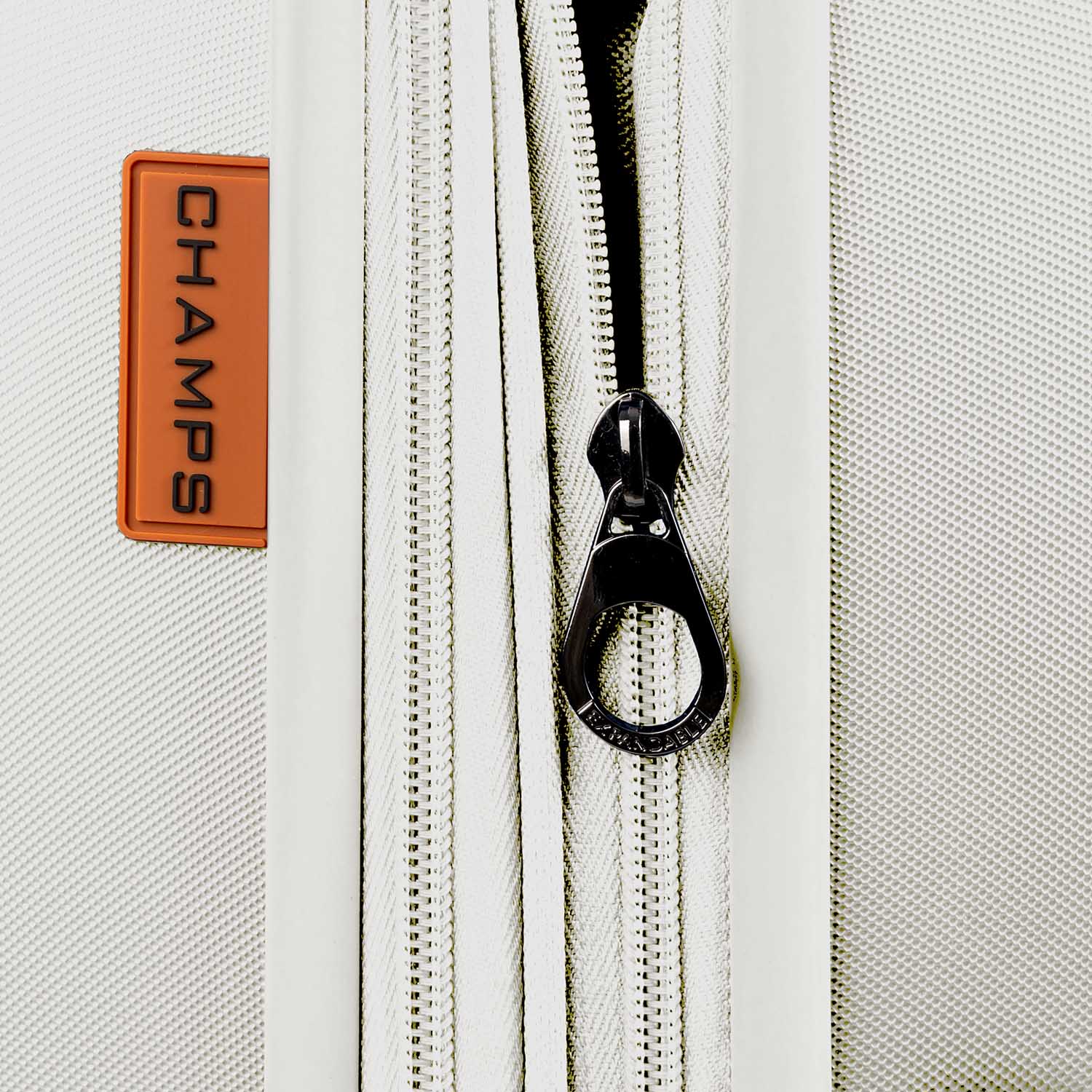 Alt View 1. Champs - Vintage II 3-Piece Luggage Set - Ivory.