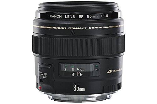CANON LENS EF 85mm 1:1.8 ULTRASONIC AF MF  
7 2 15 5 22 L 8 22 ft m  
ULTRASONIC 85mm
