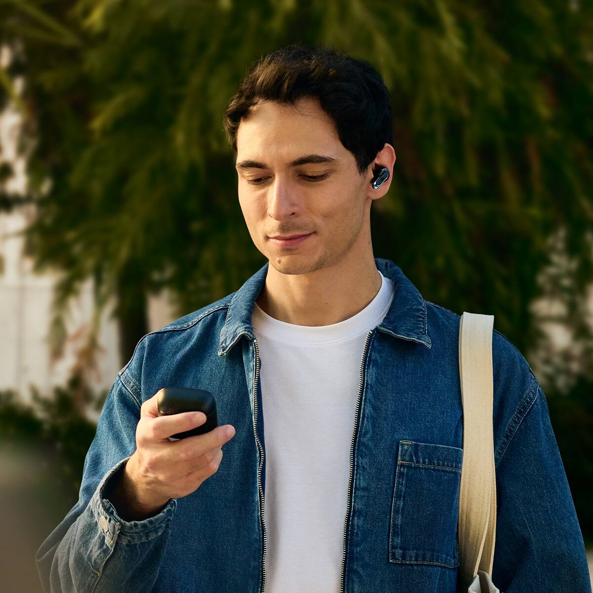 Alt View 9. JBL - JBL Tour Pro 3 Noise Cancelling True Wireless Earbud Bundle with gSport Case - Black.