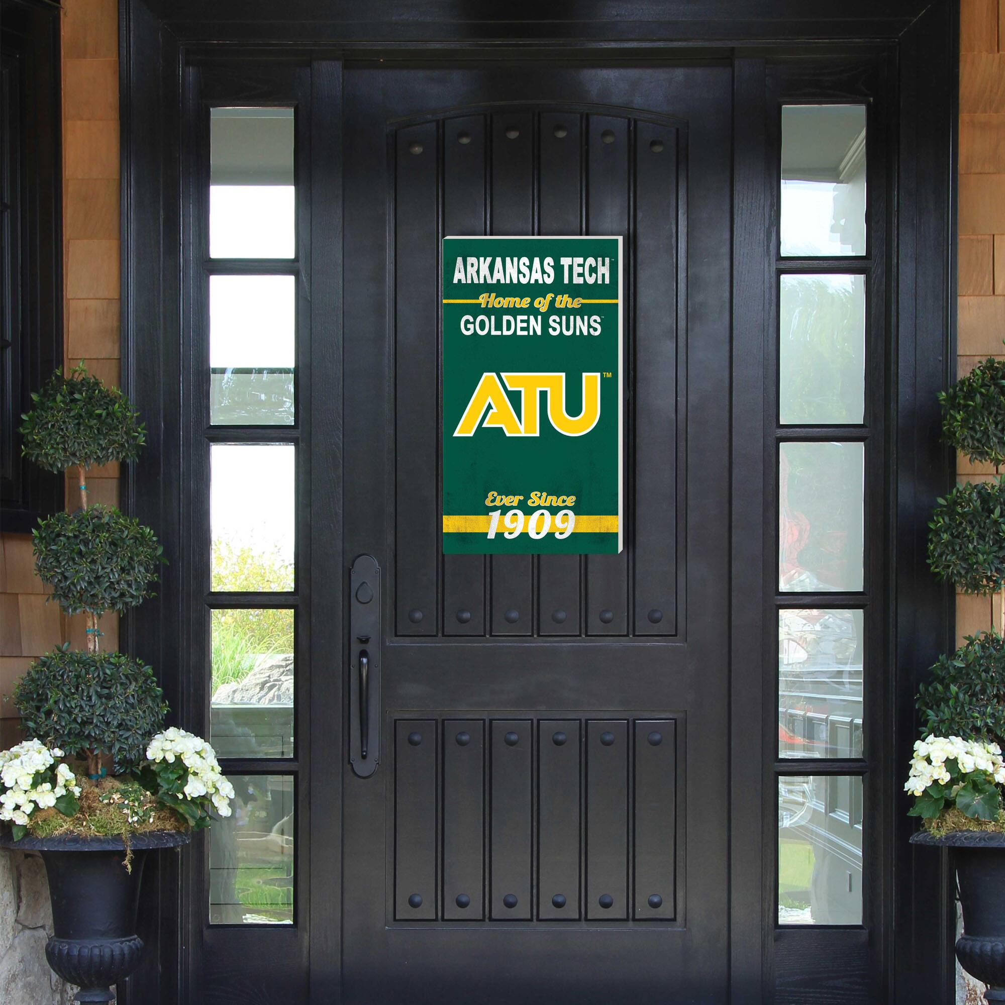 ARKANSAS TECH  
Home of the GOLDEN SUNS  
ATU  
Ever Since 1909