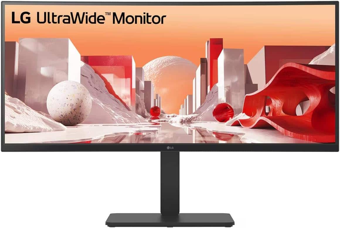 LG - 34" UltraWide QHD Curved IPS Monitor with Built-in FHD webcam and USB Type-C - Black
