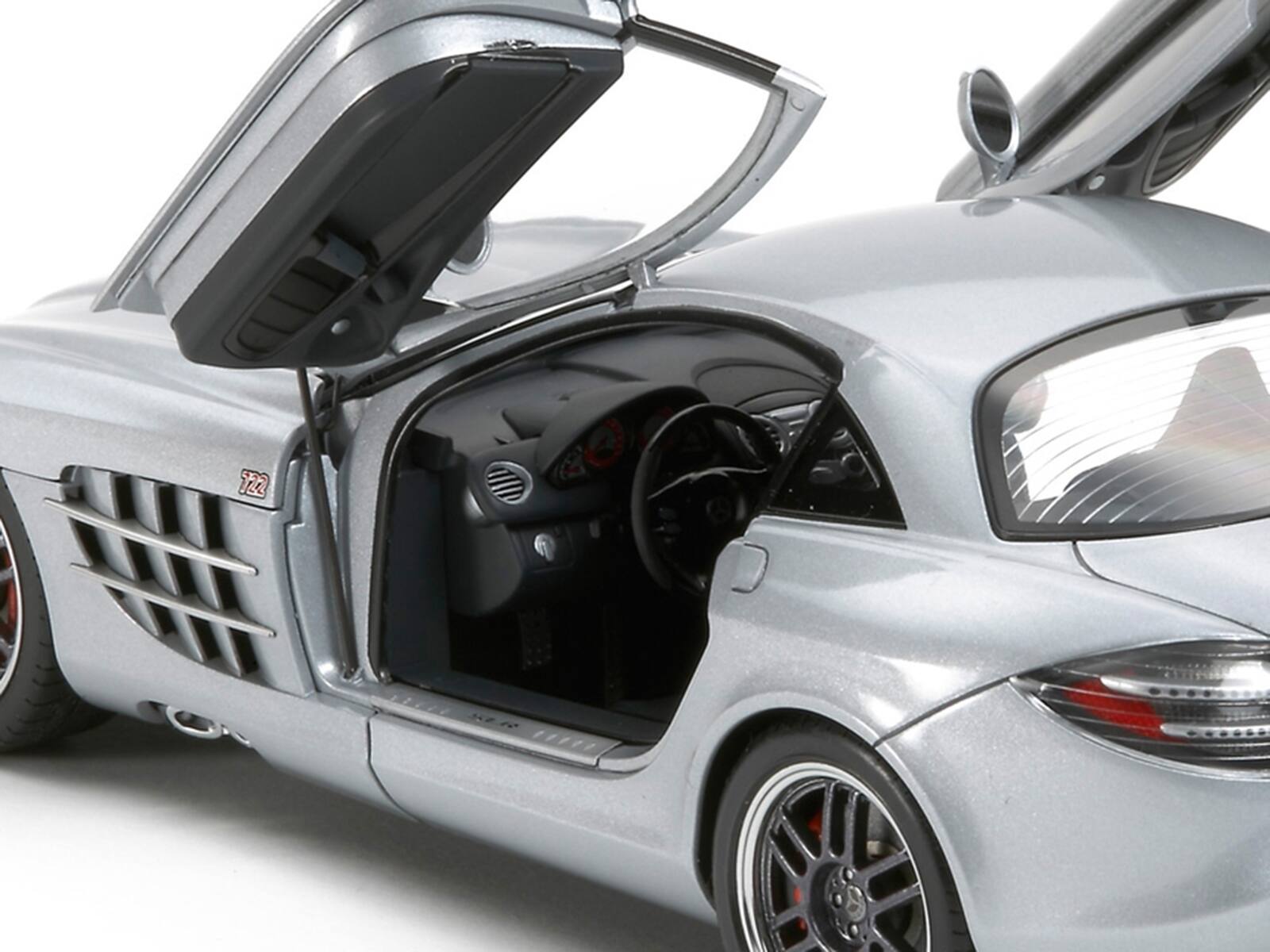 Alt View 4. Tamiya - Model Kit Mercedes-Benz SLR McLaren 722 Edition 1/24 Scale Model by Tamiya.