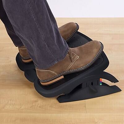Alt View 3. Kensington - SmartFit Solemate Plus Tilt Adjustable Footrests - Black.