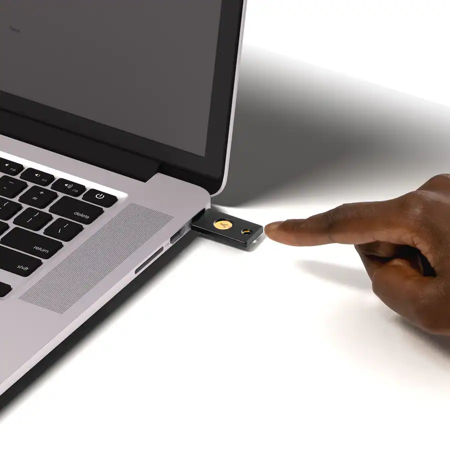 2fa Key Yubico YubiKey 5 NFC Two Factor authentication (2FA) Security Key ...