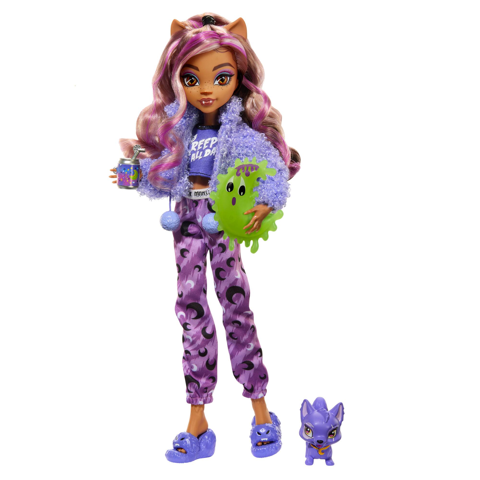 Front. Monster High - Creepover Party Clawdeen Wolf 10.6" Doll.