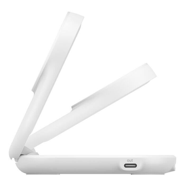 Alt View 8. Belkin - UltraCharge 2-in-1 Foldable Magnetic Charger with Qi2 25W - White.
