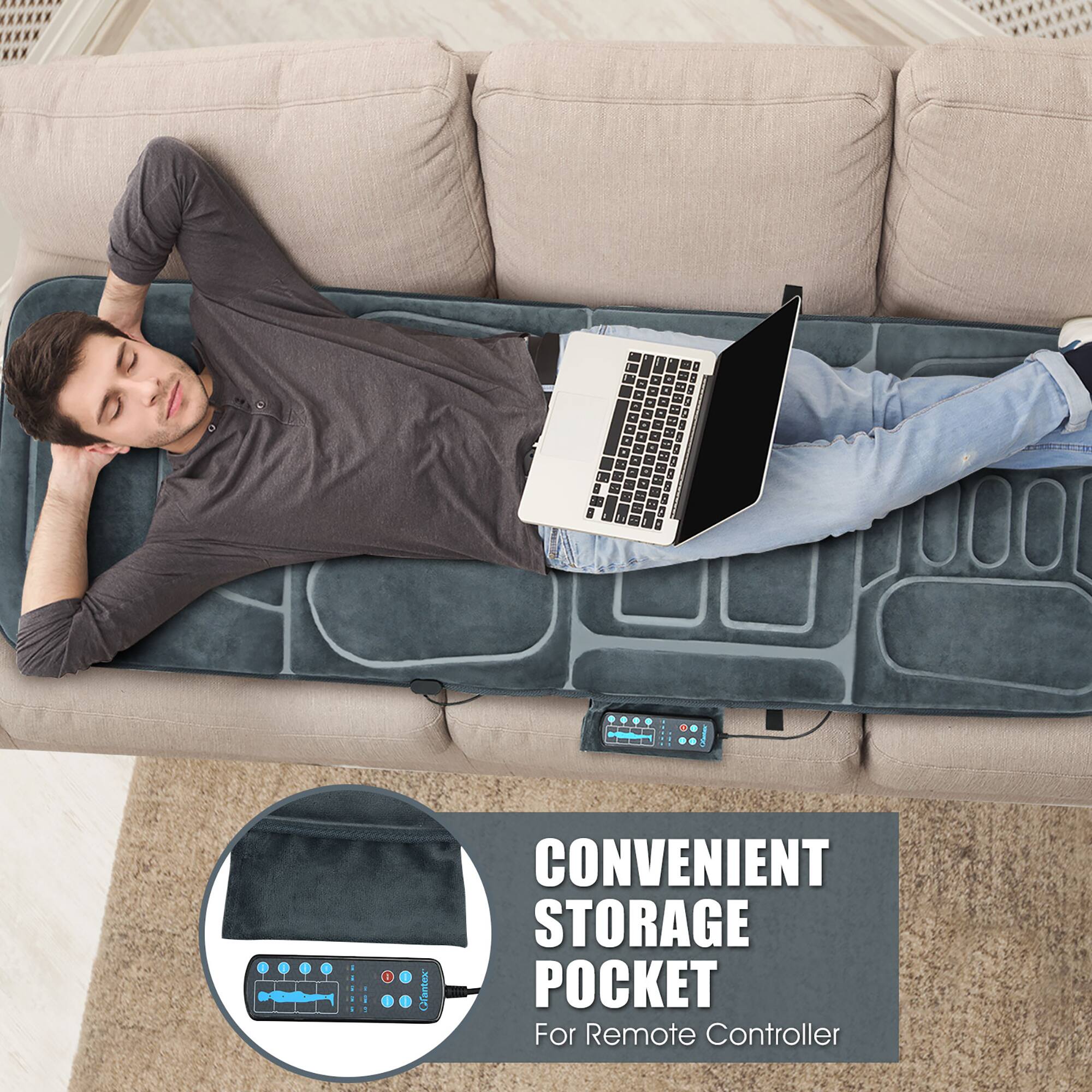 CONVENIENT STORAGE POCKET  
For Remote Controller