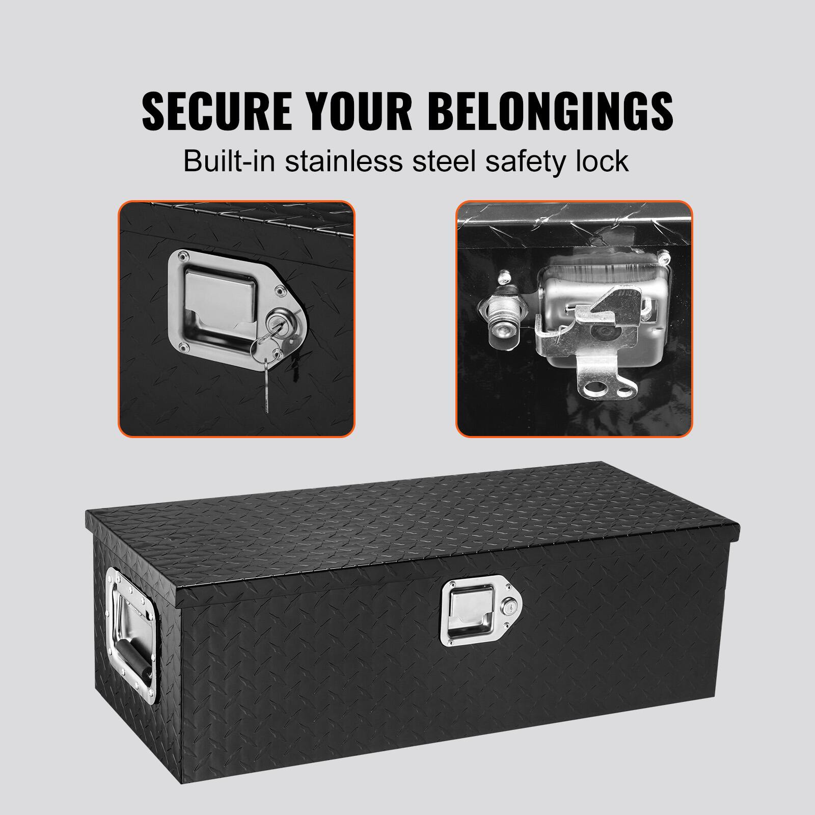 SECURE YOUR BELONGINGS  
Built-in stainless steel safety lock