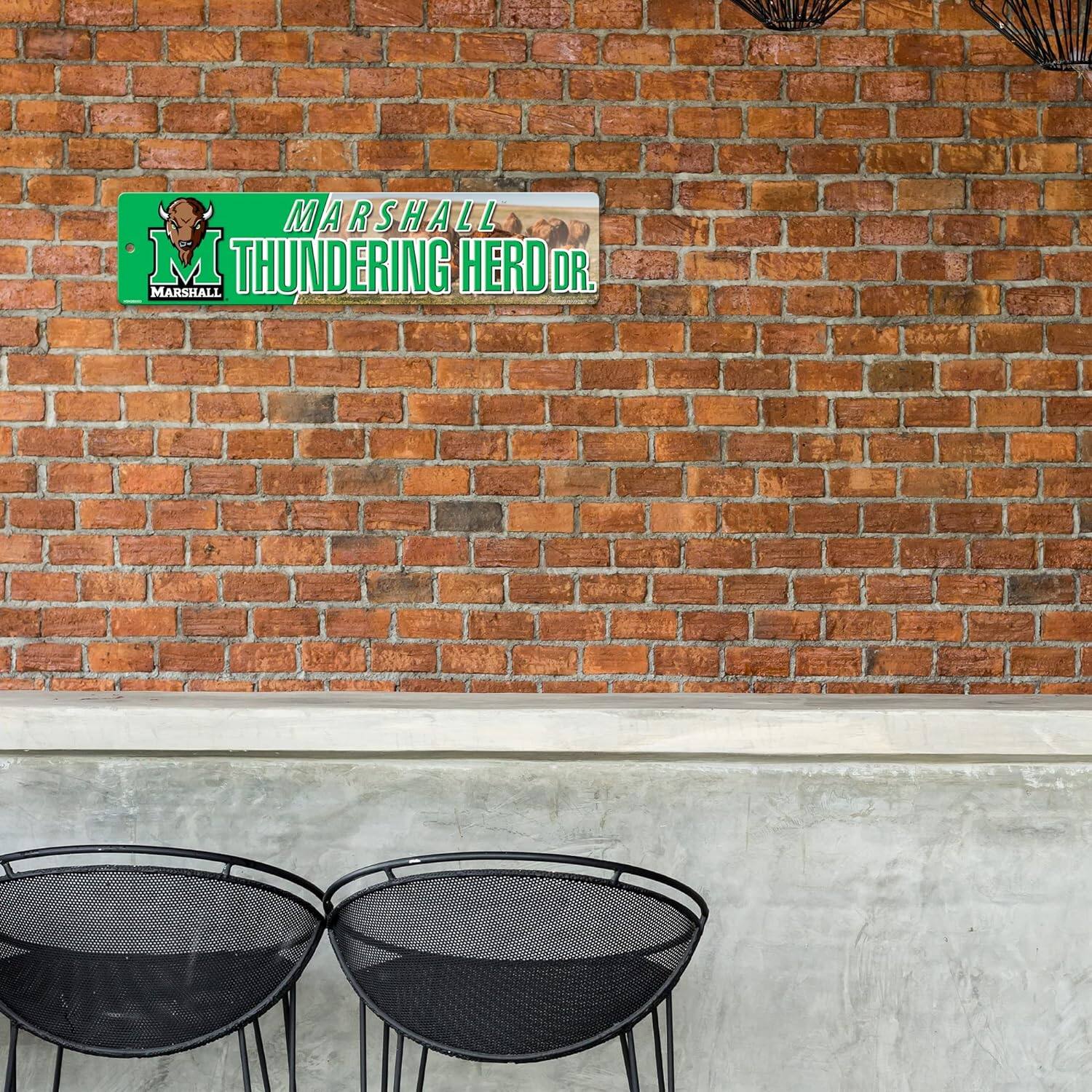 MARSHALL THUNDERING HERD DR.