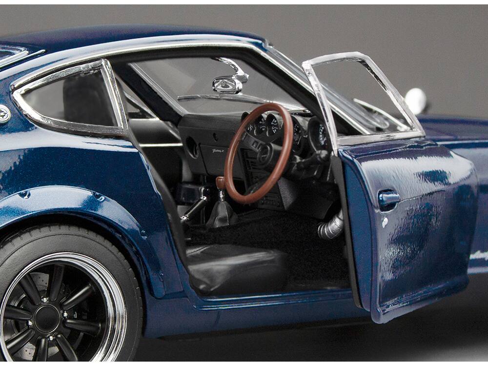 Alt View 3. Sun Star - 1970 Nissan Fairlady Z (S30) RHD Midnight Blue Metallic "Asian Collectibles" Series 1/18 Diecast Model Car by Sun Star.