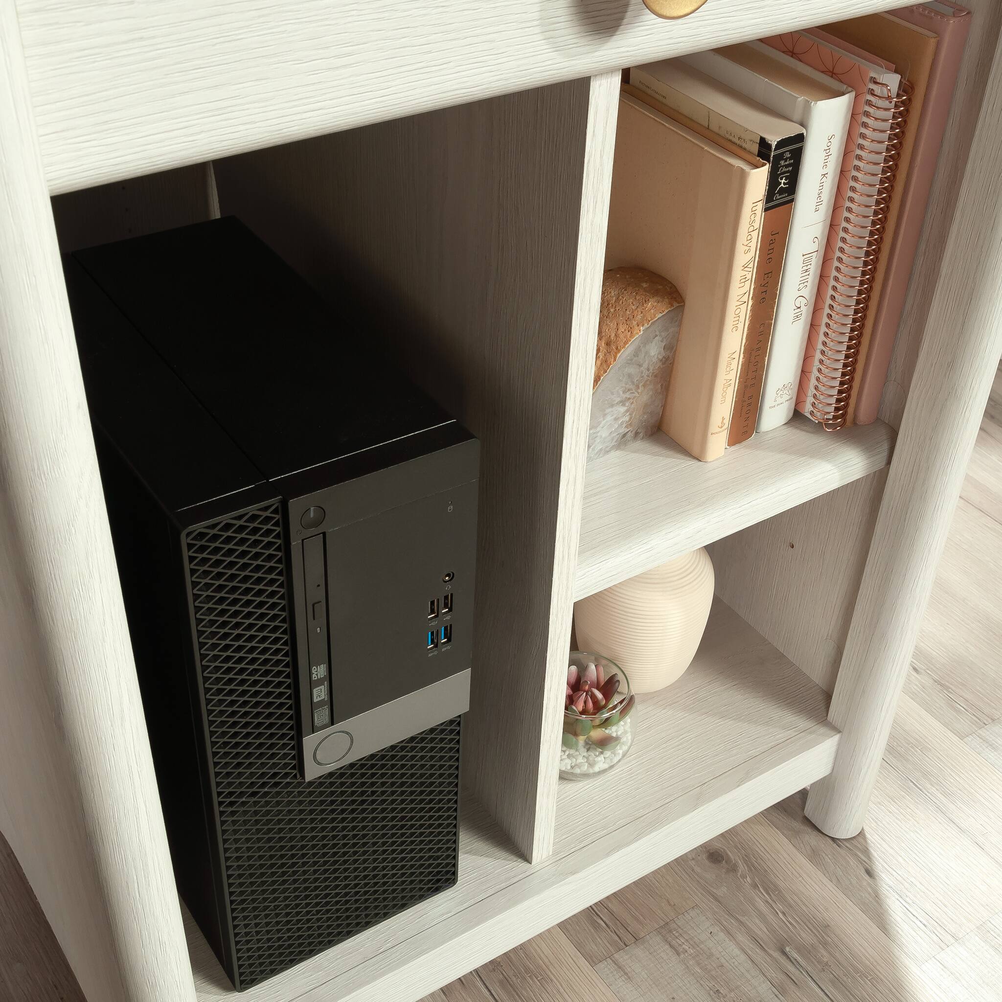 Sophie Kinsella  
Thursday Next  
Jane Austen  
The Unlikely Pilgrimage of Harold Fry  
The Elegance of the Hedgehog