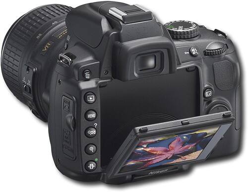 Best Buy: Nikon 12.3-Megapixel D5000 DSLR Camera with 18-55mm Lens