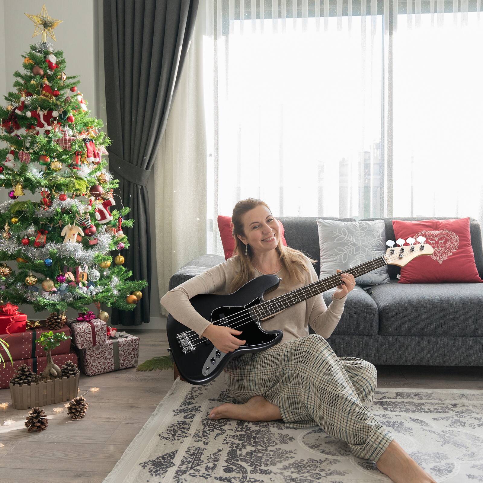 Back. Winado - 4 String Bass Guitar Full Size Electric Bass Guitar Starter Kit Portable Gip Bag, Premium Cable, Adjustable Strap.