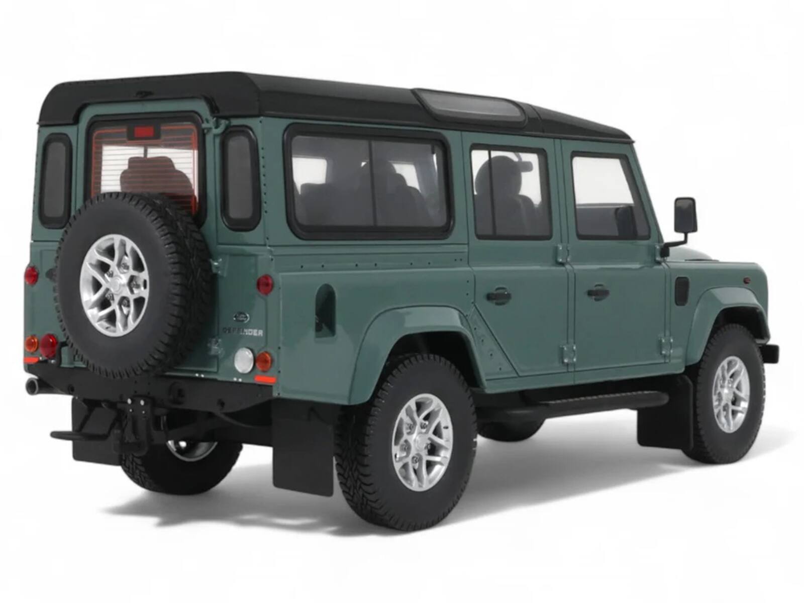 Alt View 4. GT Spirit - 2016 Land Rover Defender 3 Station Wagon Green with Black Top 1/18 Model Car by GT Spirit.