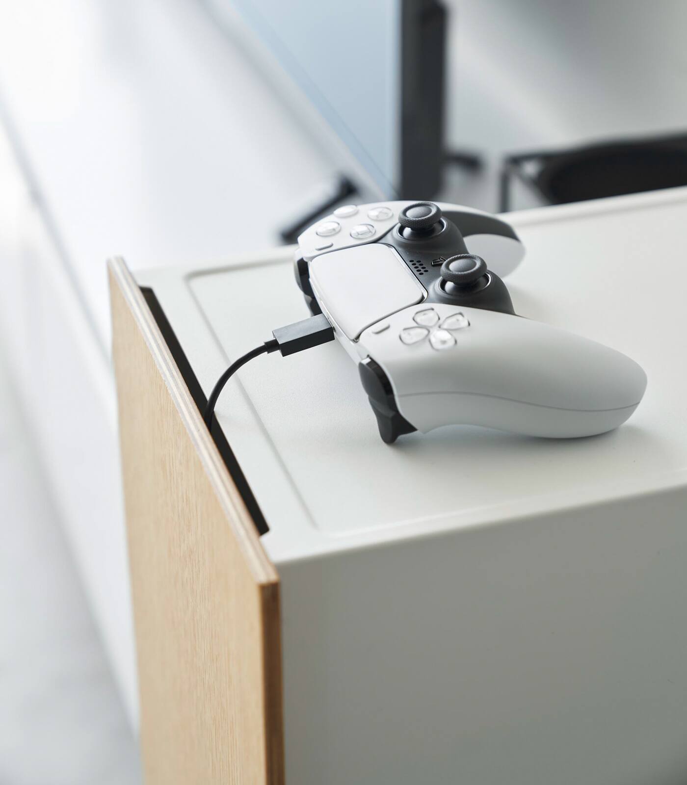 Back. Yamazaki Home - Video Game Storage Cabinet - Steel - White.