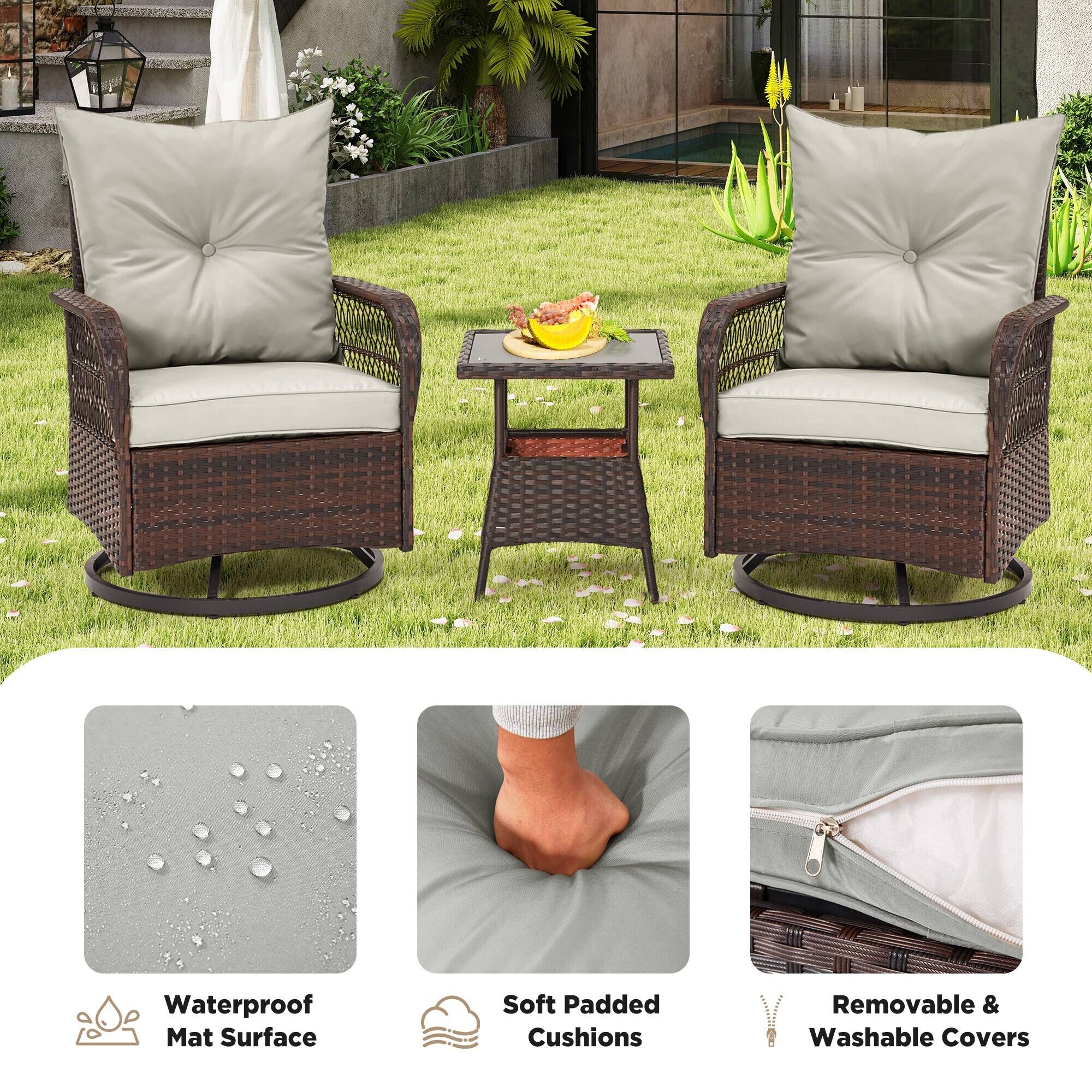 Waterproof Mat Surface  
Soft Padded Cushions  
Removable & Washable Covers