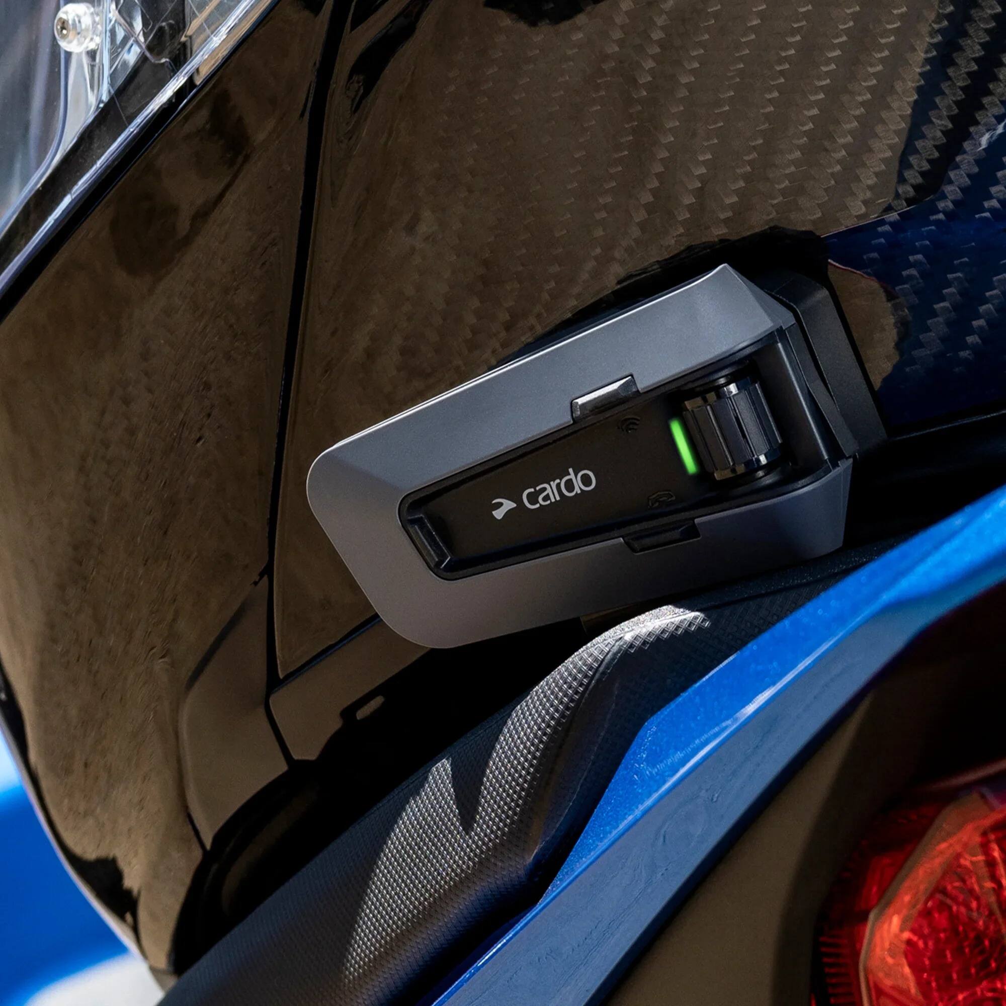 Angle. Cardo Systems - Packtalk Edge Motorcycle Bluetooth Communication System Headset Duo - Black.