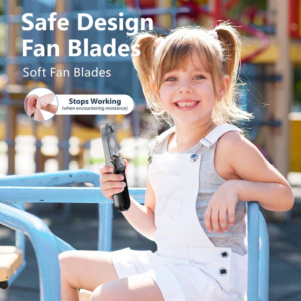 Safe Design Fan Blades  
Soft Fan Blades  
Stops Working (when encountering resistance)