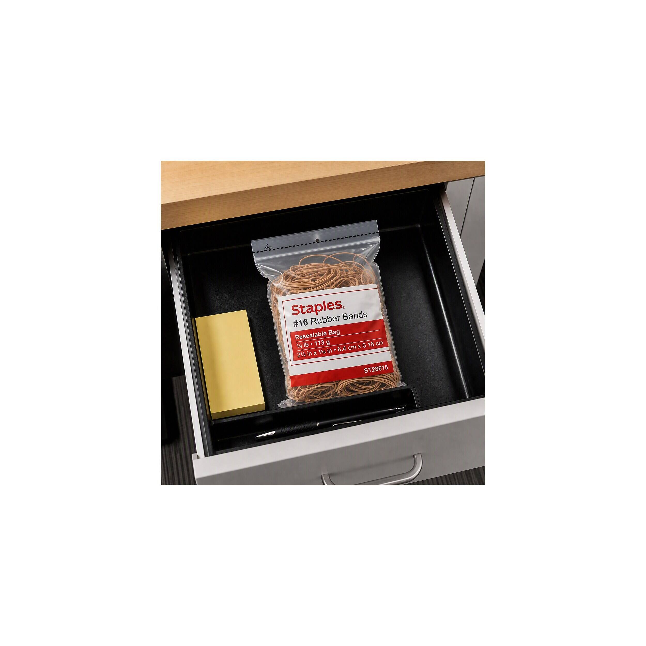 Staples Rubber Bands #16 Resealable Bag  
100 Bands  
1/4 in x 21/5 in  
0.16 cm x 6.4 cm  
2 oz (57 g)  
ST28615
