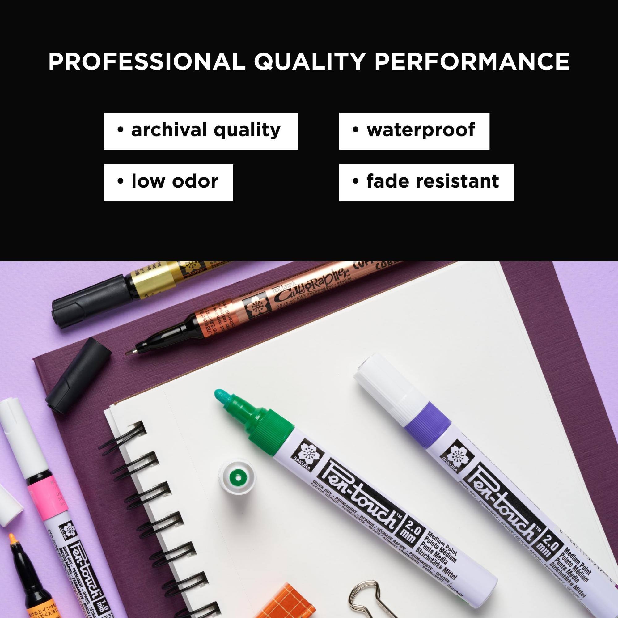 PROFESSIONAL QUALITY PERFORMANCE

- archival quality
- waterproof
- low odor
- fade resistant

COP CinligRaphe:
  RECADA QUICK-BRY-  + T-PERMANENT Fen-touch I SEGNA my 
SAKURA BAKURA quick  Pen-Louch OLYONE STO NEW YOUR RAPIGE mm 2.0 Punta Medium Point P Fer-touch! TM mm 2.0 Strichstrke Media Stri Punta Pointe Medium Point ORAQUE Mittel Strichstrke Mdium Mittel