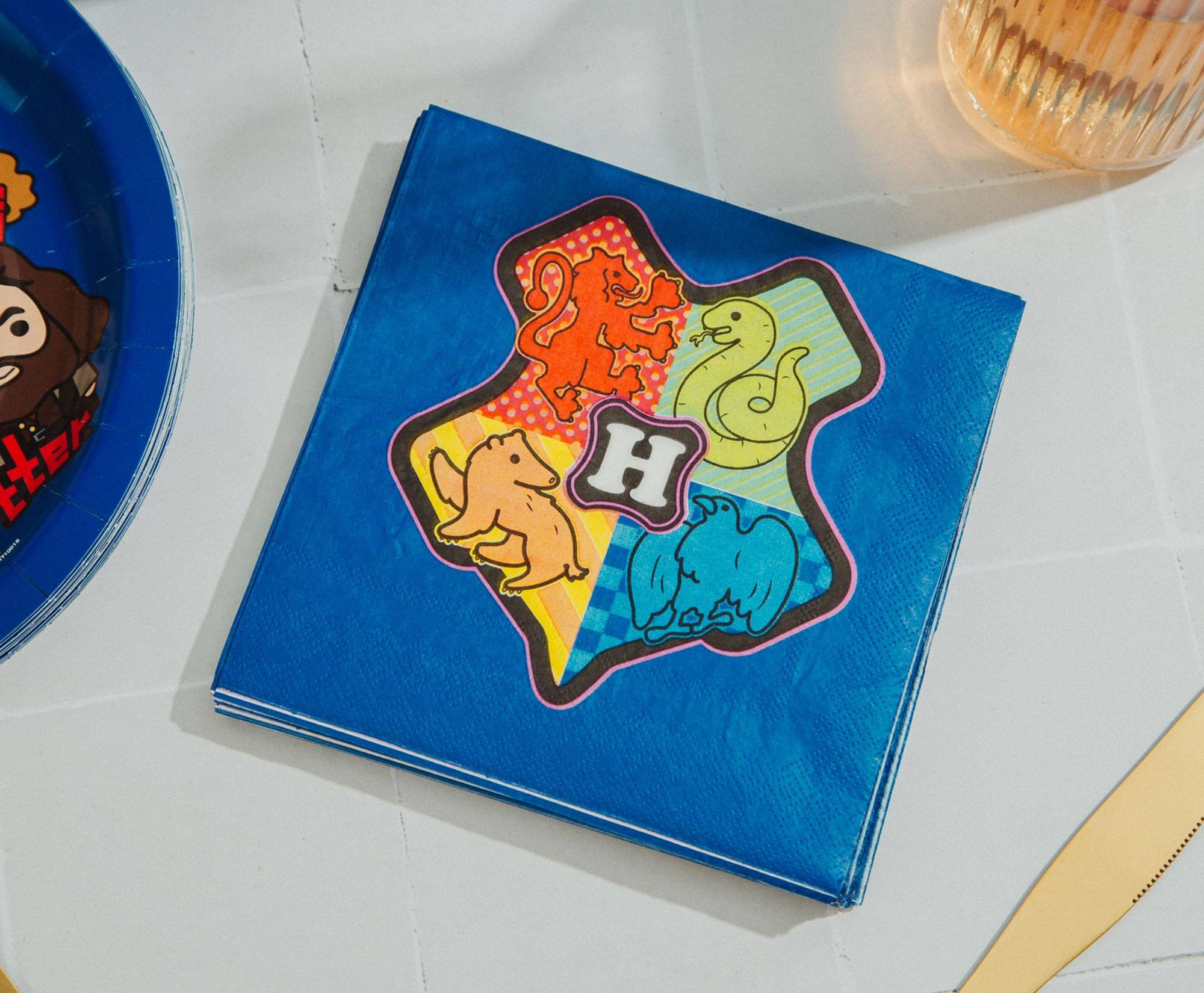 Alt View 4. Silver Buffalo - Harry Potter Chibi Friends 60-Piece Party Tableware Set | Cups, Plates, Napkins - Blue.