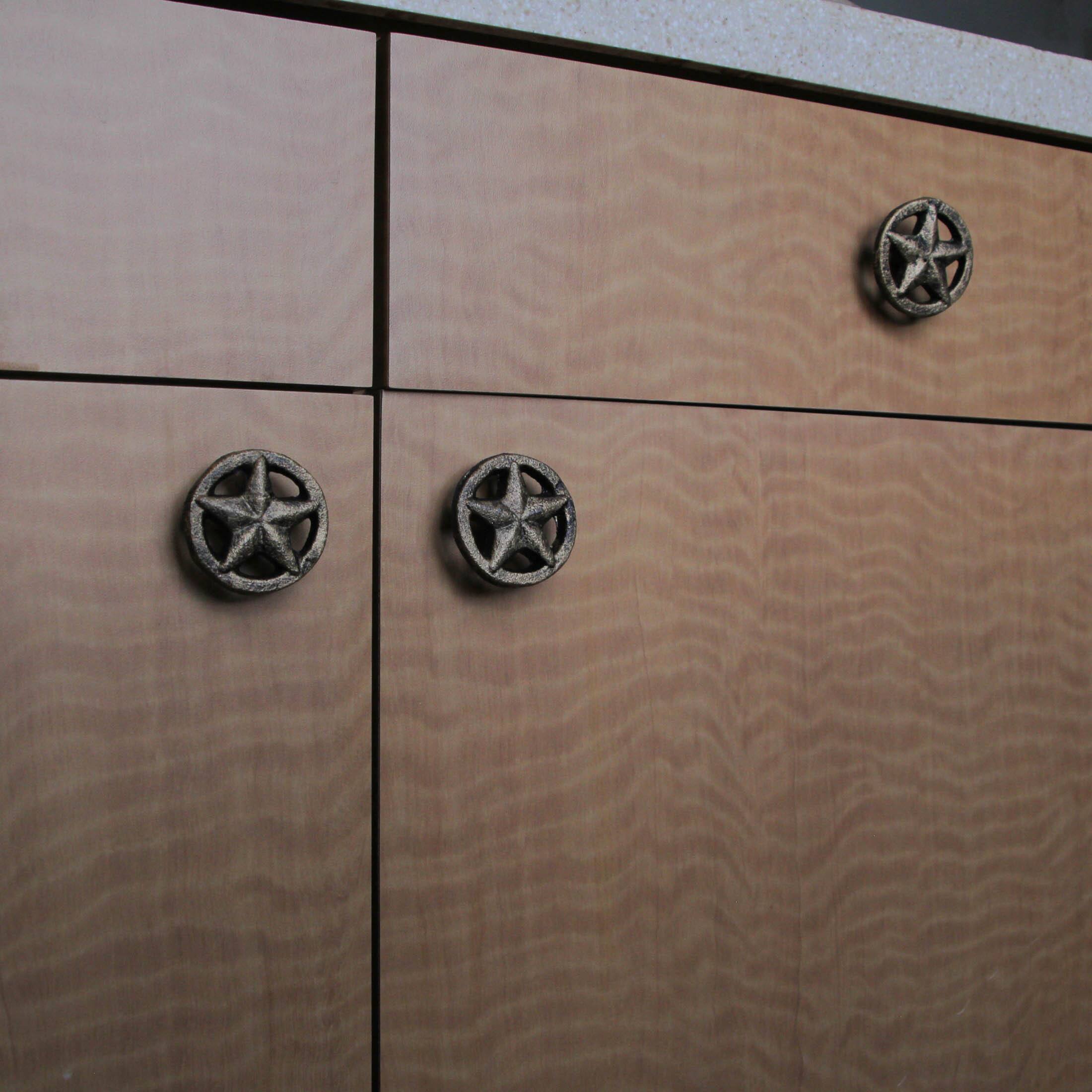 Alt View 5. Zeckos - Set of 12 Antique Gold Western Star Cast Iron Knobs - 2" - Drawer Pulls - Gold.