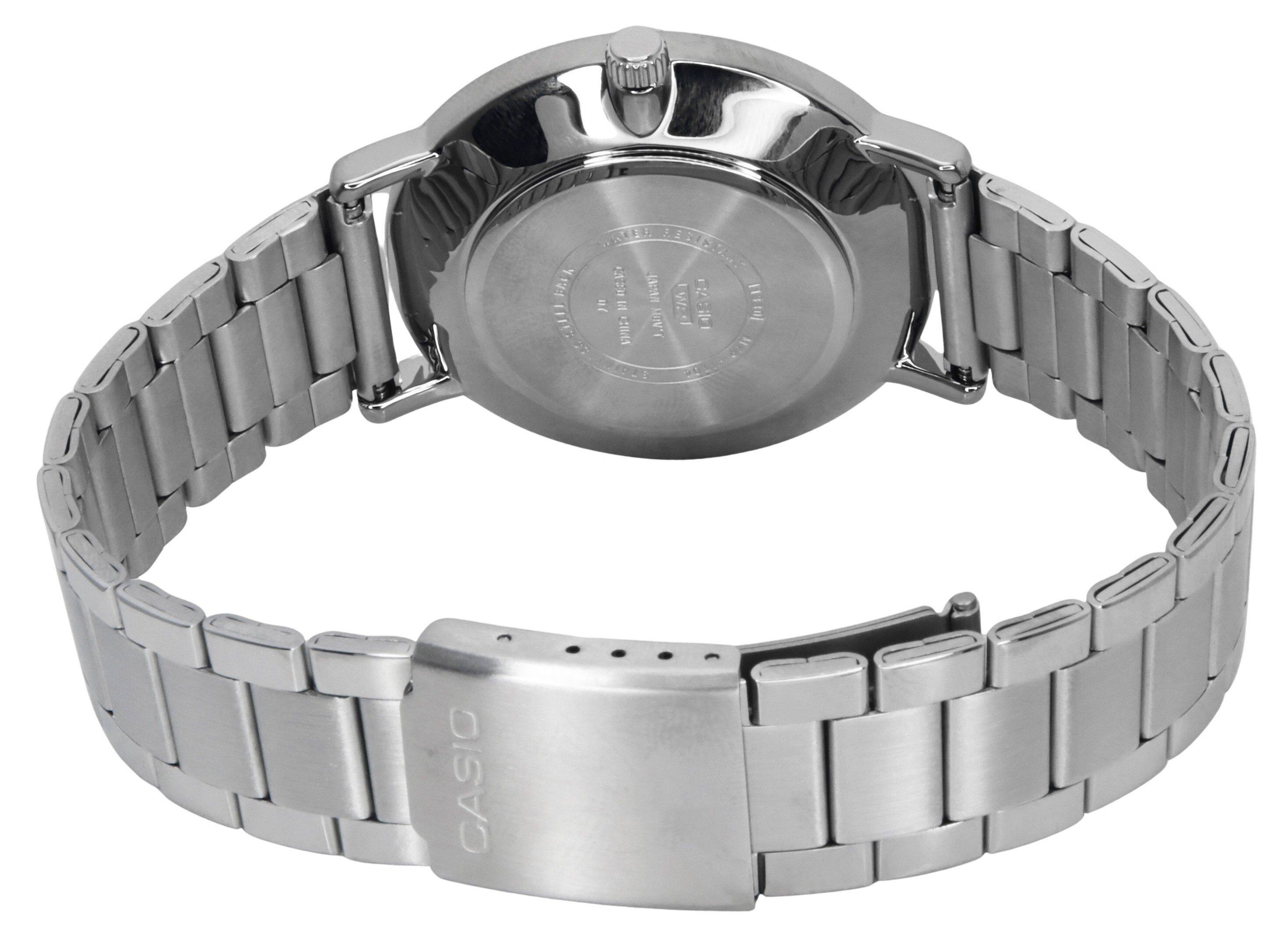 Sure, here is the corrected text:

"JAPAN MOV'T  
CASIO  
MADE IN CHINA  
STAINLESS STEEL  
WATER RESISTANT  
100M  
CASIO"