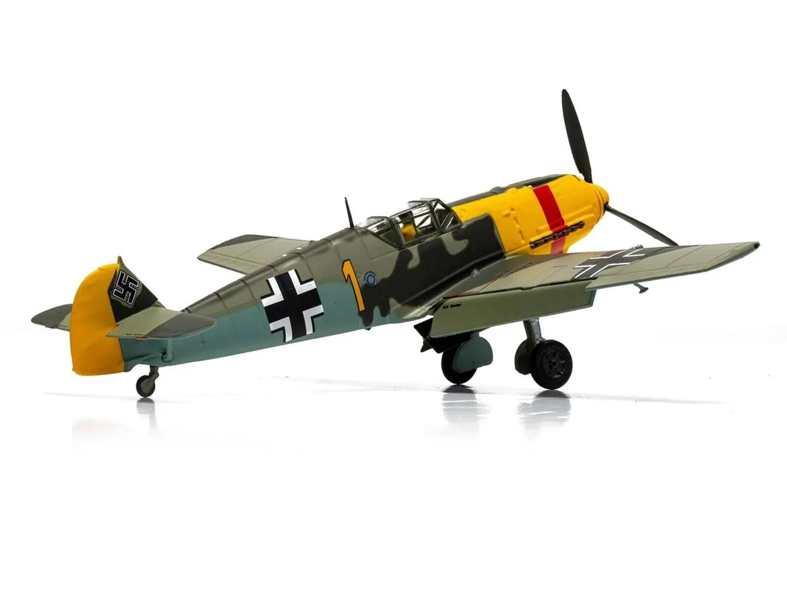 Alt View 1. Corgi - Messerschmitt Bf 109E-4/B Jabo Fighter-Bomber Aircraft German Luftwaffe "The Aviation Archive" 1/72 Model by Corgi.