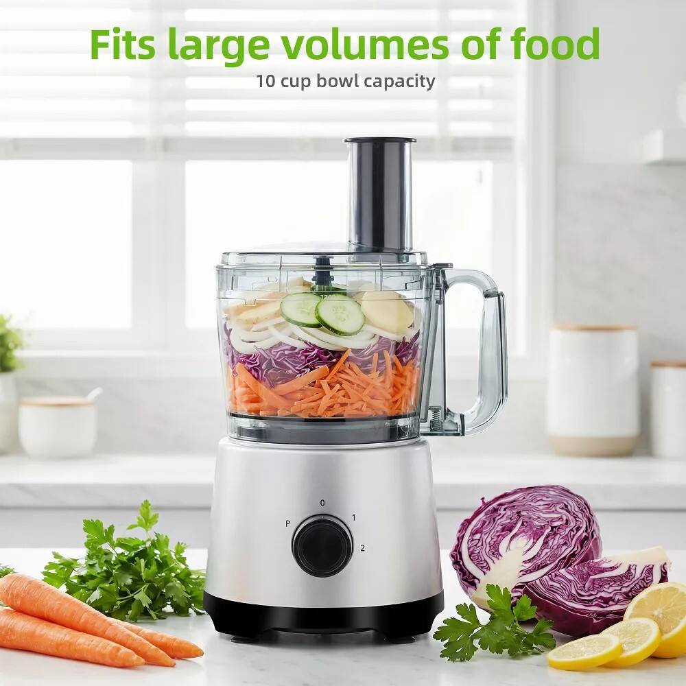 Fits large volumes of food  
10 cup bowl capacity
