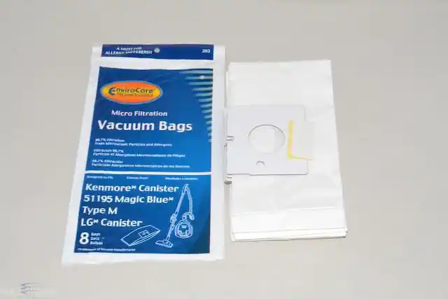 A MIRZON MERGYSURER ALLERGY 203 EnviroCare Micro Filtration Vacuum Bags
AMd Kenmore* Canister 51 195 Magic Bluer Type M LG* Canister
8 Sacs pabes