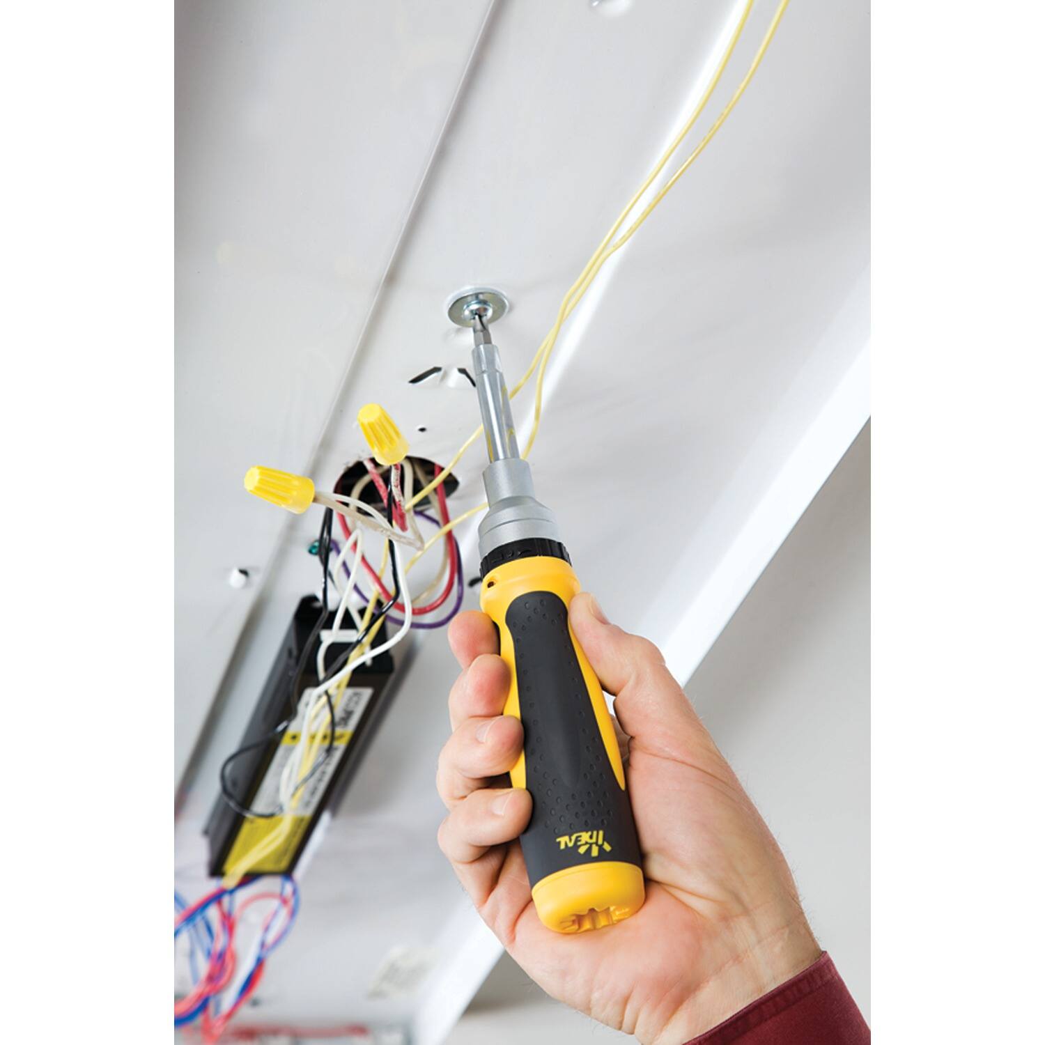 Alt View 8. IDEAL - 21-in-1 Twist-A-Nut Ratcheting Screwdriver.