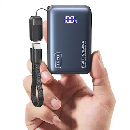 1 4 1% % A Cable INIU NINI BY CHARGE DESIGNED FAST POWERBANK
FAST CHARGE POWERBANK DESIGNED BY INIU