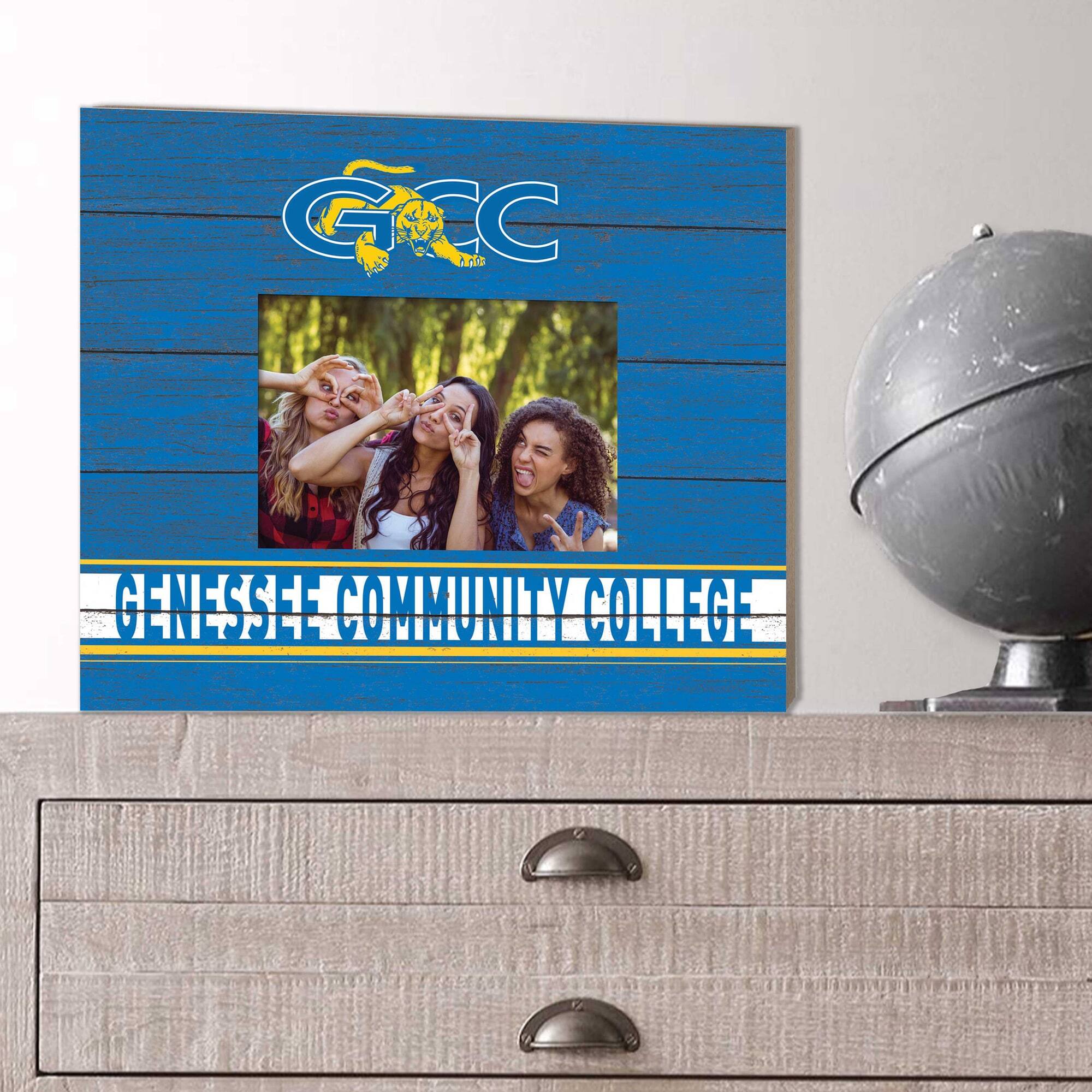GIFC G C   CI COMMUNITY COLLEGE

GENESEE COMMUNITY COLLEGE