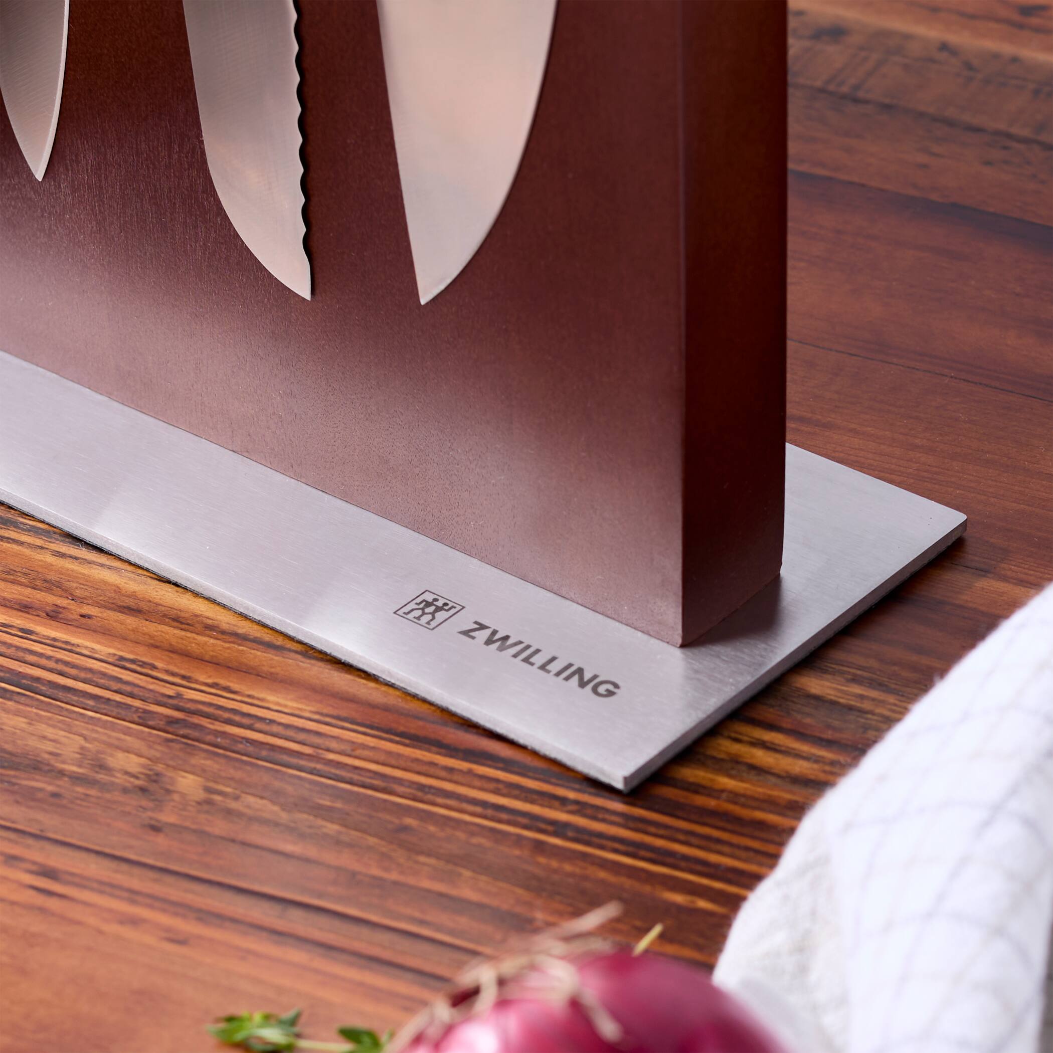 Alt View 3. ZWILLING - ZWILLING Pro RCF 5-pc Magnetic Knife Block Set - Brown - Brown.