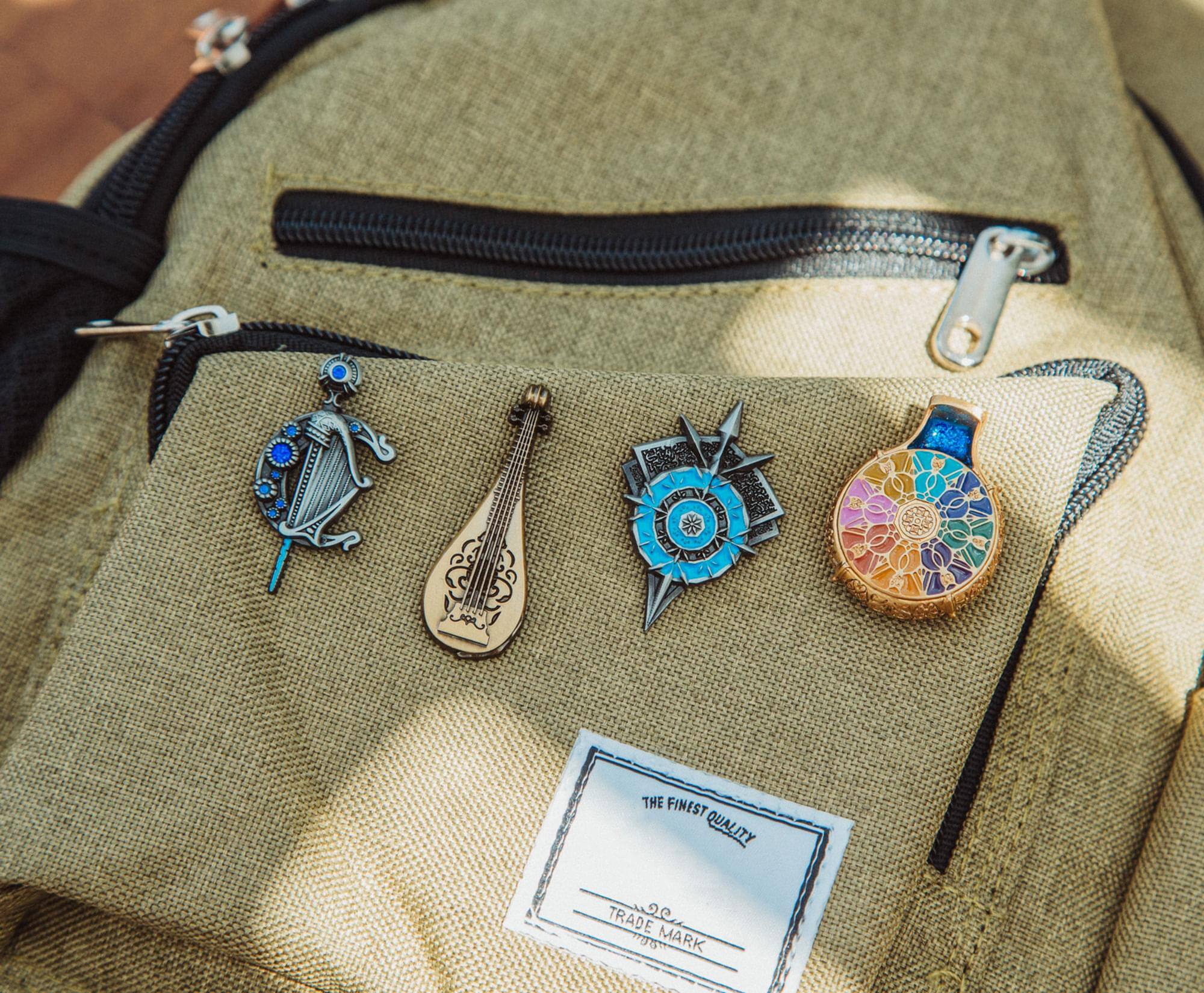 PSMIR i EGEE EREy L THE FINEST QUALITY TRADE MARK